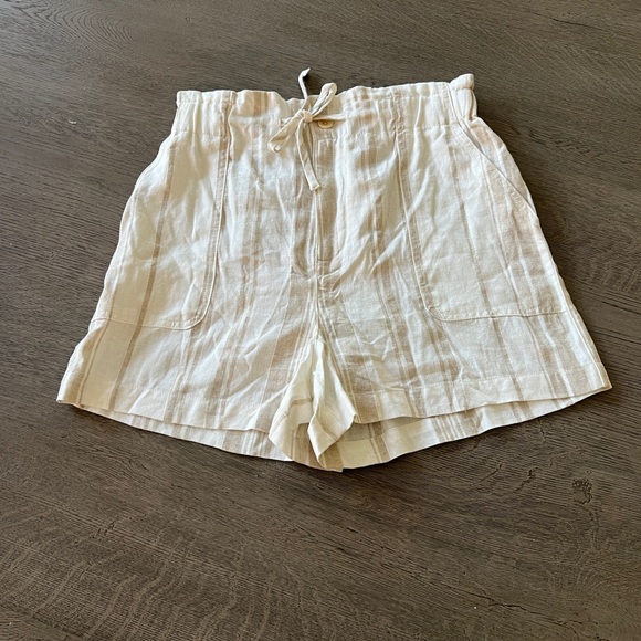 Madewell Cream Striped Linen Blend Paperbag Shorts Size S - Picture 1 of 6